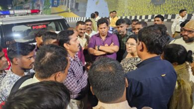 पुणे वाहतुकीसाठी सुलभ आणि सुरक्षित व्हावे यासाठी महानगरपालिका आणि पोलीस यांची एकत्रित बैठक घेणार – खासदार मेधा कुलकर्णी