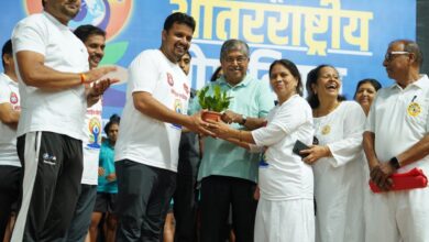 म्हाळुंगे-बालेवाडी येथे अमोल बालवडकर आयोजीत पुणे शहरातील सर्वात मोठा योग दिन उत्साहात साजरा..