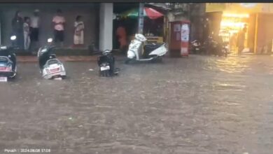 पुण्याचीही तुंबई? पुण्यात पाऊसाचा धुमाकूळ, पुणे महापालिका प्रशासन करतय काय? कर्वे रस्ता, सिंहगड रस्त्याला नदीचे स्वरूप