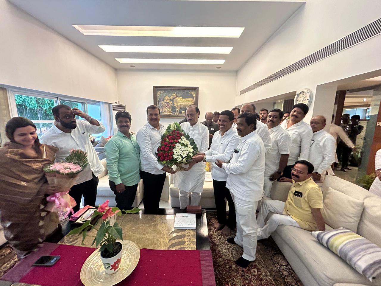 विधानसभा निवडणुकीत खडकवासला मतदार संघ महायुतीत राष्ट्रवादी काँग्रेसला मिळावा ;&nbsp; पदाधिकाऱ्यांची अजित पवारांकडे आग्रही मागणी..