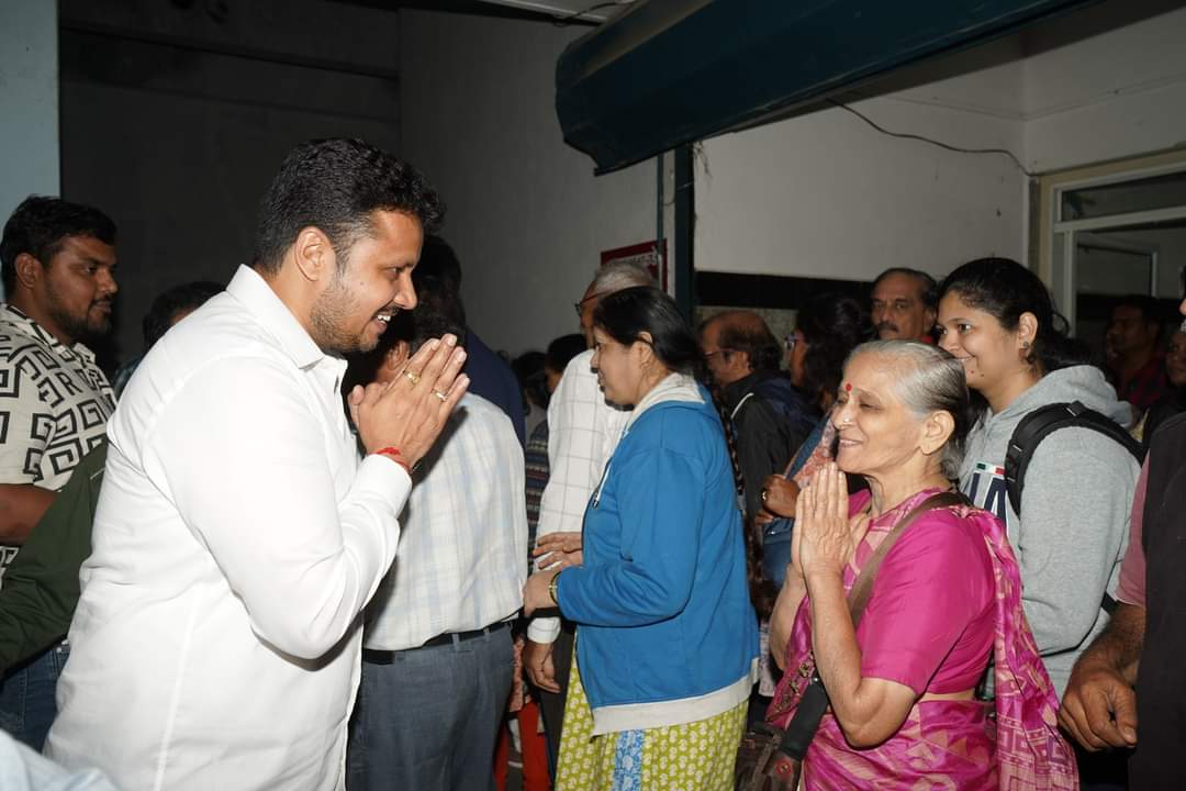 अमोल बालवडकर फाउंडेशन आयोजित ‘कोथरूड नाट्यमहोत्सव’ सुरू, कोथरूड वासियांचा उदंड प्रतिसाद..