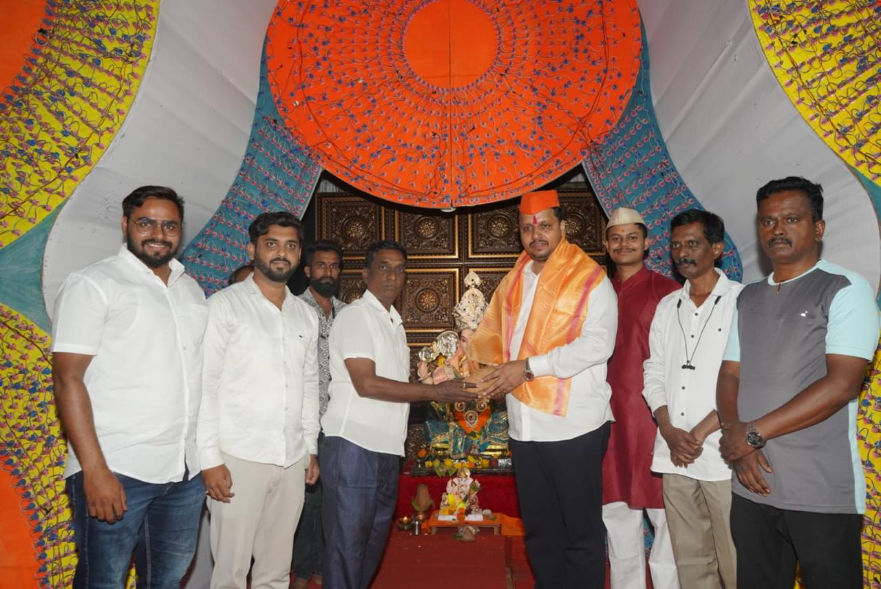 अमोल बालवडकर यांची कोथरूड मधील 150 गणेश मंडळांना भेट, मंडळांकडून उस्फुर्त स्वागत