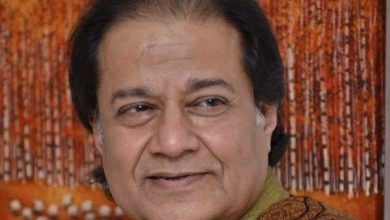 पद्मश्री अनुप जलोटा यांची दिवाळी पहाट…पुण्यात प्रथमच दैनिक पुढारीच्या व्यासपीठावर