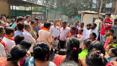 सुरू असलेली पदयात्रा चंद्रकांत मोकाटे यांनी अचानकच थांबवली अन् त्यानंतर जे घडले.. अधिकाऱ्यांची झाली धावाधाव