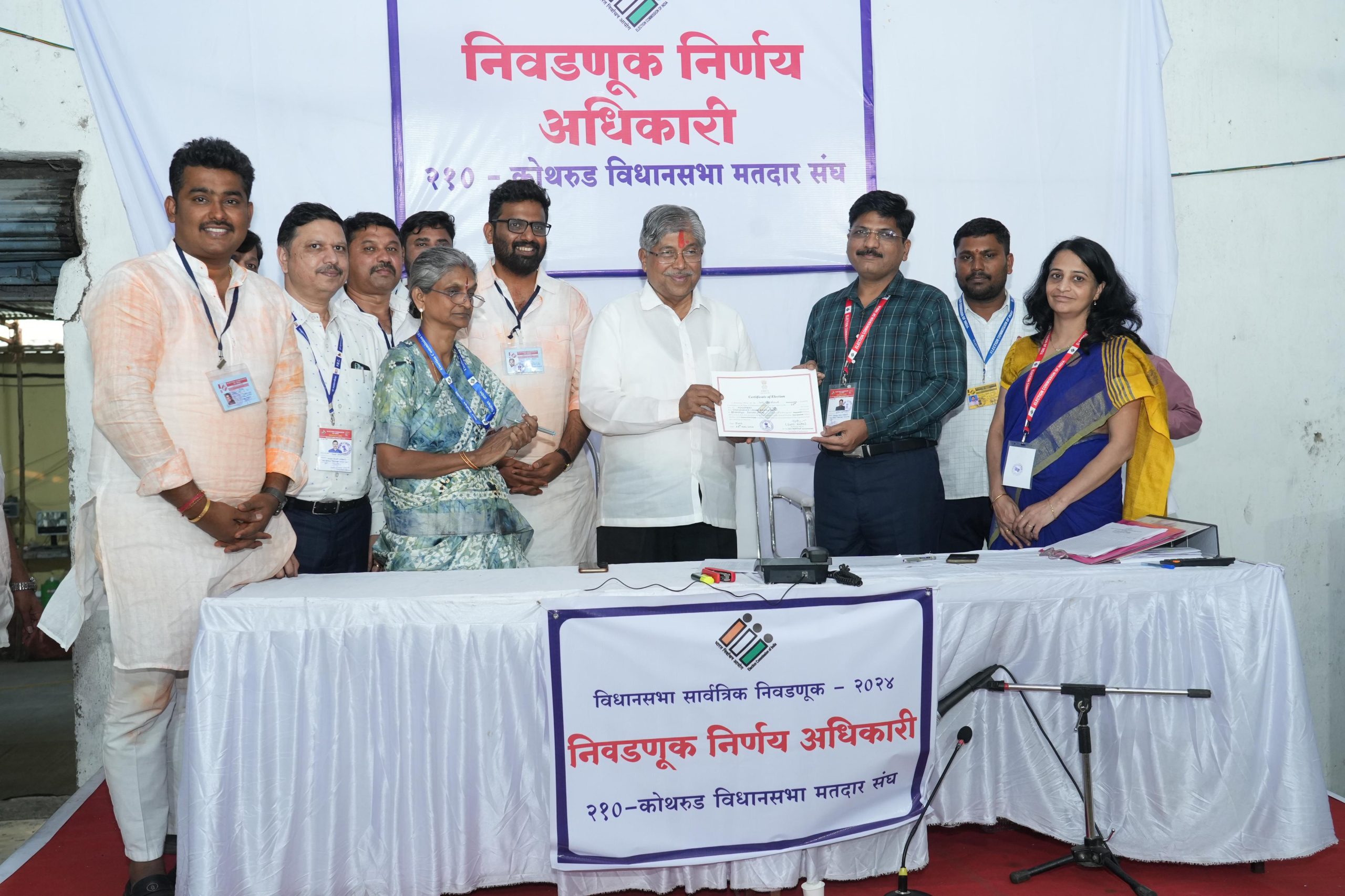 विजयाचे सर्व श्रेय महाराष्ट्र आणि कोथरुडच्या जनतेचे – चंद्रकांत पाटील