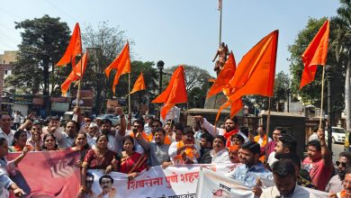 राहुल सोलापूरकर विरोधात शिवसेना ठाकरे पक्ष आक्रमक; नाक घासून छत्रपतींची माफी मागितली पाहिजे अन्यथा कडेलोट करू – शहर प्रमुख संजय मोरे