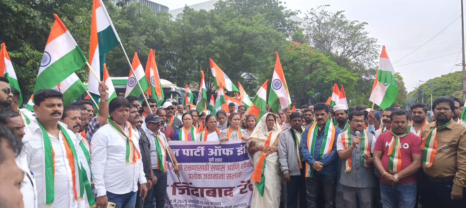 पुण्यात भारत माता की जय च्या जयघोषात रिपाइंची ‘भारत जिंदाबाद रॅली’ संपन्न