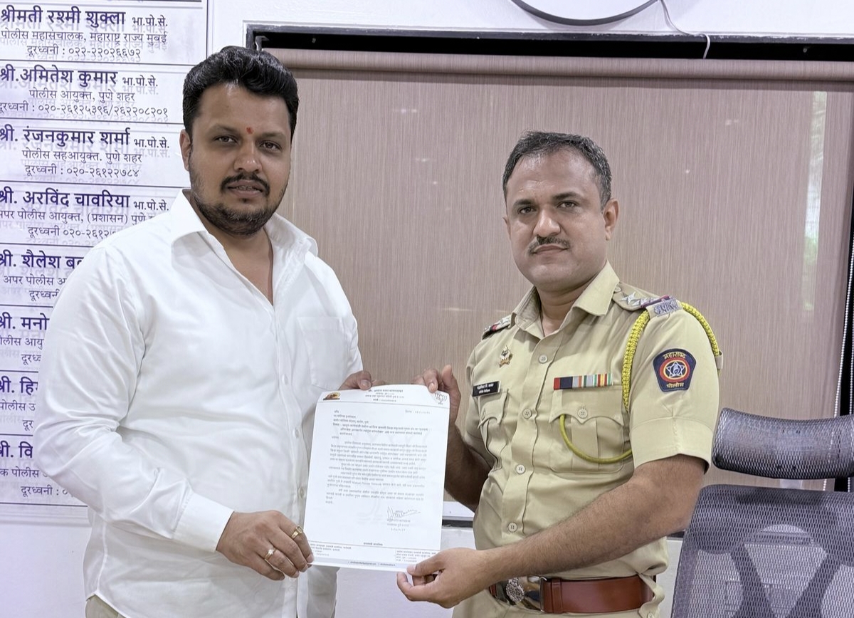 पुण्यातील बालेवाडी येथील “श्री शिव छत्रपती क्रीडा संकुलाचे” गुगल मॅप वर ‘छत्रपती औरंगजेब आलमगीर स्पोर्ट्स कॉम्प्लेक्स’ असे नाव, कारवाई करण्याची अमोल बालवडकर यांची मागणी… पुण्यातील बालेवाडी येथील “श्री शिव छत्रपती क्रीडा संकुलाचे” गुगल मॅप वर ‘छत्रपती औरंगजेब आलमगीर स्पोर्ट्स कॉम्प्लेक्स’ असे नाव, कारवाई करण्याची अमोल बालवडकर यांची मागणी…