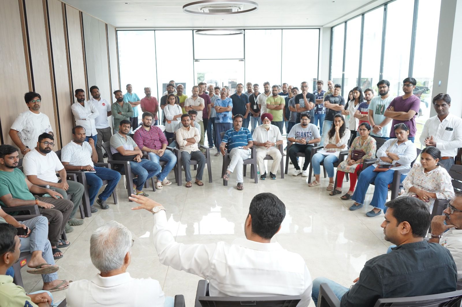 अमोल बालवडकर कामाचा माणूस,&Nbsp; विश्वास जिंकणारे लोकप्रतिनिधी बाणेर,बालेवाडी, सुस,म्हाळुंगे आणि पाषाण,सुतारवाडी परिसरातील नागरिकांकडून गौरव अमोल बालवडकर कामाचा माणूस, विश्वास जिंकणारे लोकप्रतिनिधी बाणेर,बालेवाडी, सुस,म्हाळुंगे आणि पाषाण,सुतारवाडी परिसरातील नागरिकांकडून गौरव