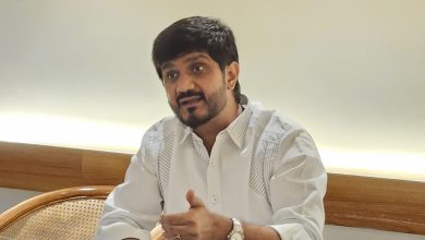 फर्ग्युसन कॉलेज रस्त्यावर रात्री उशीरा बेकायदेशीरपणे विक्री करणाऱ्या बाहेरील लोकांवर कारवाई करा-आमदार सिद्धार्थ शिरोळे यांची महापालिका आणि पोलीस आयुक्त यांच्याकडे मागणी