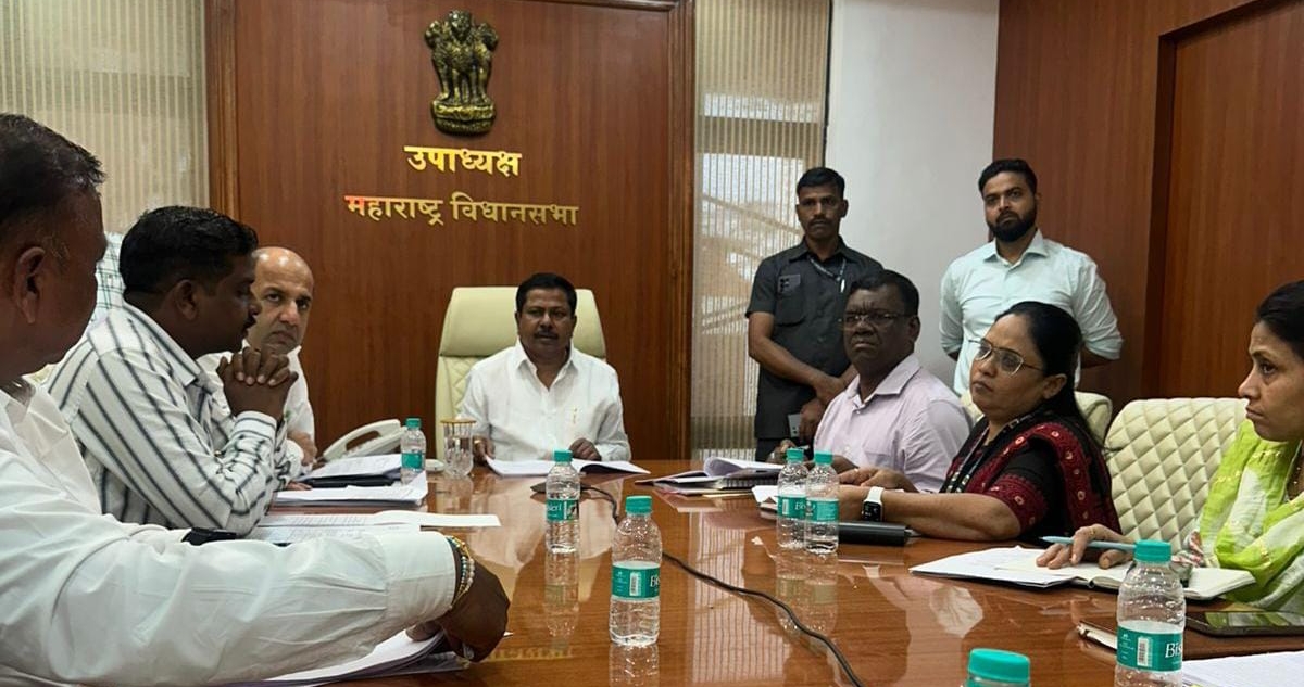 राज्यातील मागासवर्गीय गृहरचना संस्थांच्या बाबतीत सरकार “विशेष धोरण” ठरविणार : विधानसभा उपाध्यक्ष अण्णासाहेब बनसोडे