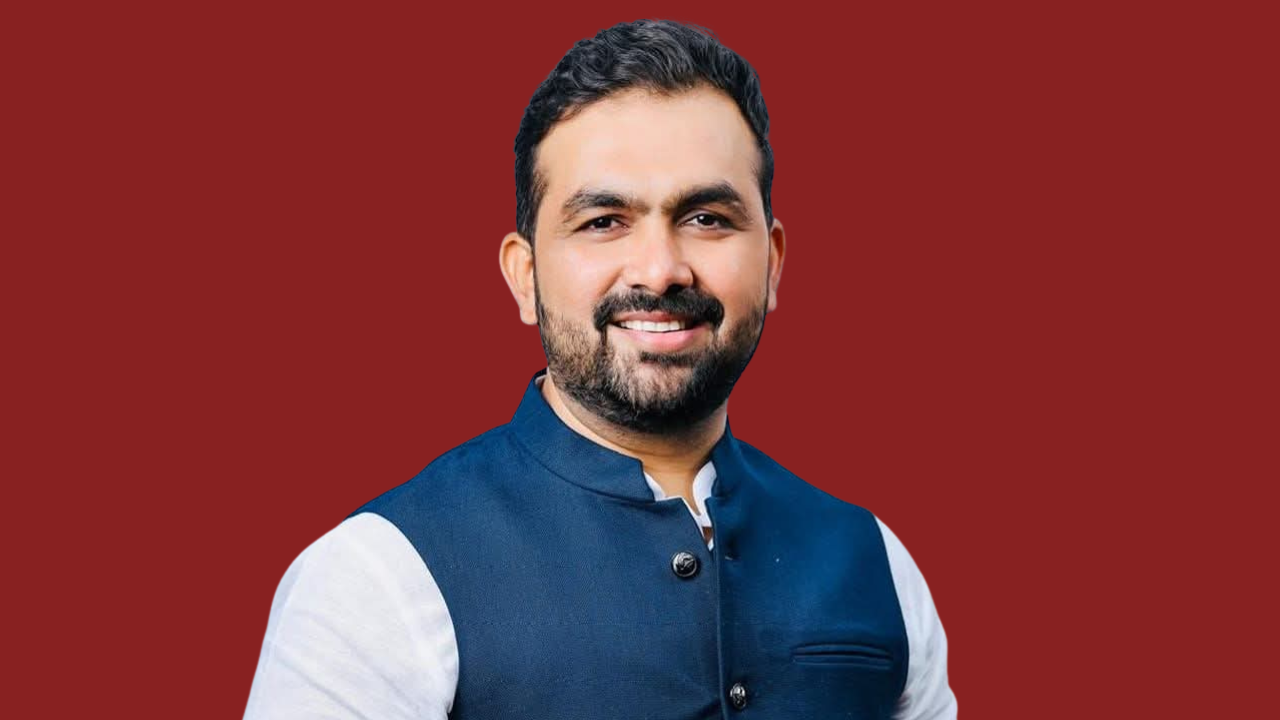 शांतीबन सोसायटी समोरील पीएमपीएमएल ताब्यातील जागेवर उद्यान विकसित करण्यासाठी प्रयत्न करणार : किरण दगडे पाटील शांतीबन सोसायटी समोरील पीएमपीएमएल ताब्यातील जागेवर उद्यान विकसित करण्यासाठी प्रयत्न करणार : किरण दगडे पाटील