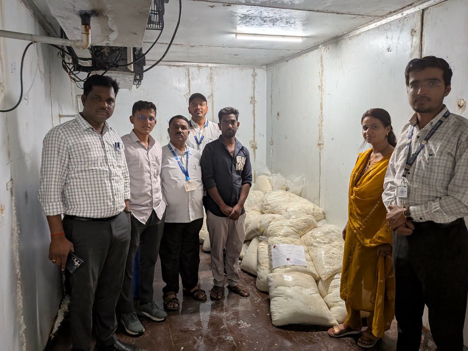 पुणे विभागात अन्न व औषध प्रशासनाची धडक कारवाई; १३ लाखांचा मुद्देमाल जप्त
