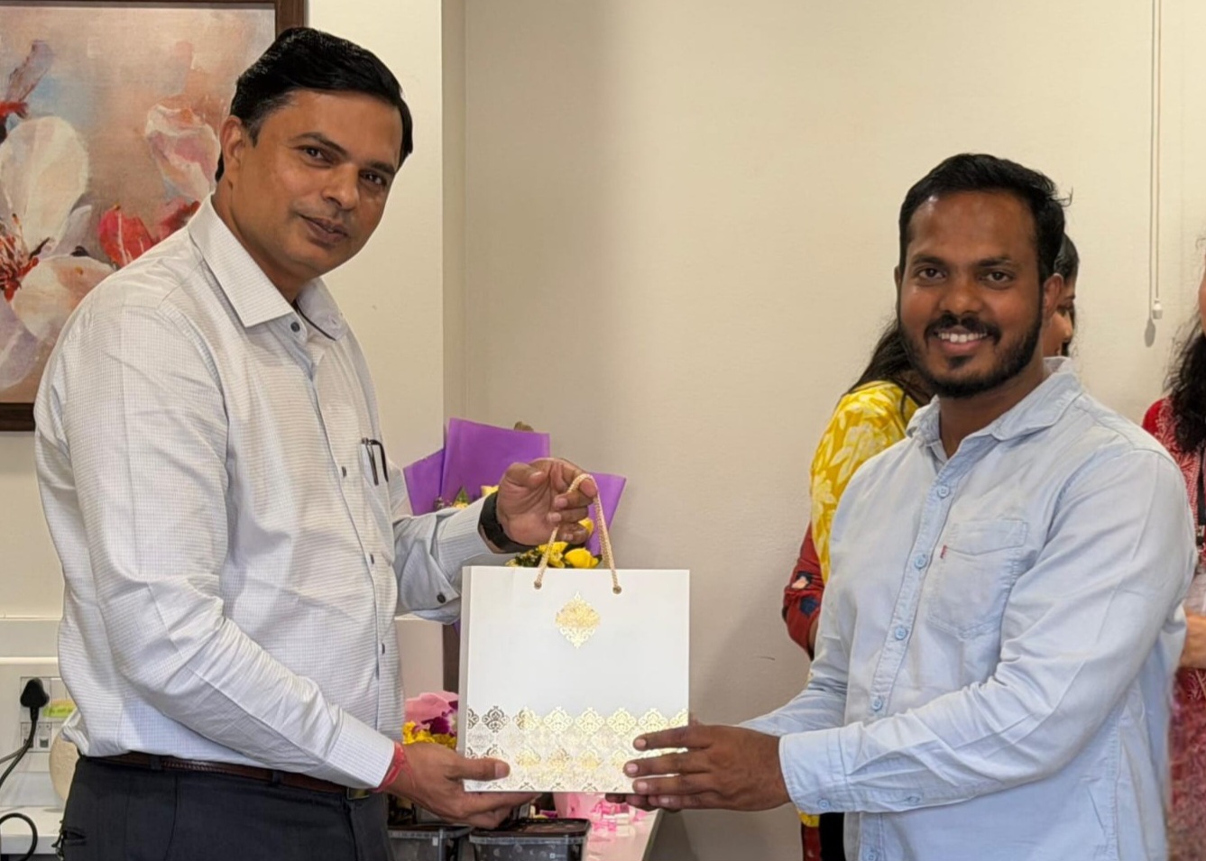 बढेकर ग्रुपचा ‘वर्षातील सर्वोत्तम कर्मचारी २०२६’ पुरस्कार आकाश कदम यांना प्रदान बढेकर ग्रुपचा ‘वर्षातील सर्वोत्तम कर्मचारी २०२६’ पुरस्कार आकाश कदम यांना प्रदान