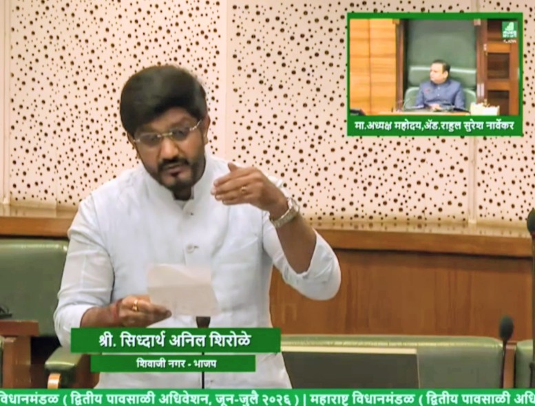 खाजगी ट्रॅव्हल एजंन्सीच्या दलालांची शिवाजीनगर एसटी स्थानकात दहशत- आमदार सिद्धार्थ शिरोळे यांची कारवाईची मागणी खाजगी ट्रॅव्हल एजंन्सीच्या दलालांची शिवाजीनगर एसटी स्थानकात दहशत- आमदार सिद्धार्थ शिरोळे यांची कारवाईची मागणी