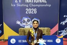 पुण्याची स्केटर कु. वेदिका बापट हिने ‘२१ व्या राष्ट्रीय आइस स्केटिंग चॅम्पियनशिप २०२६’स्पर्धेत रौप्यपदक पटकावले.