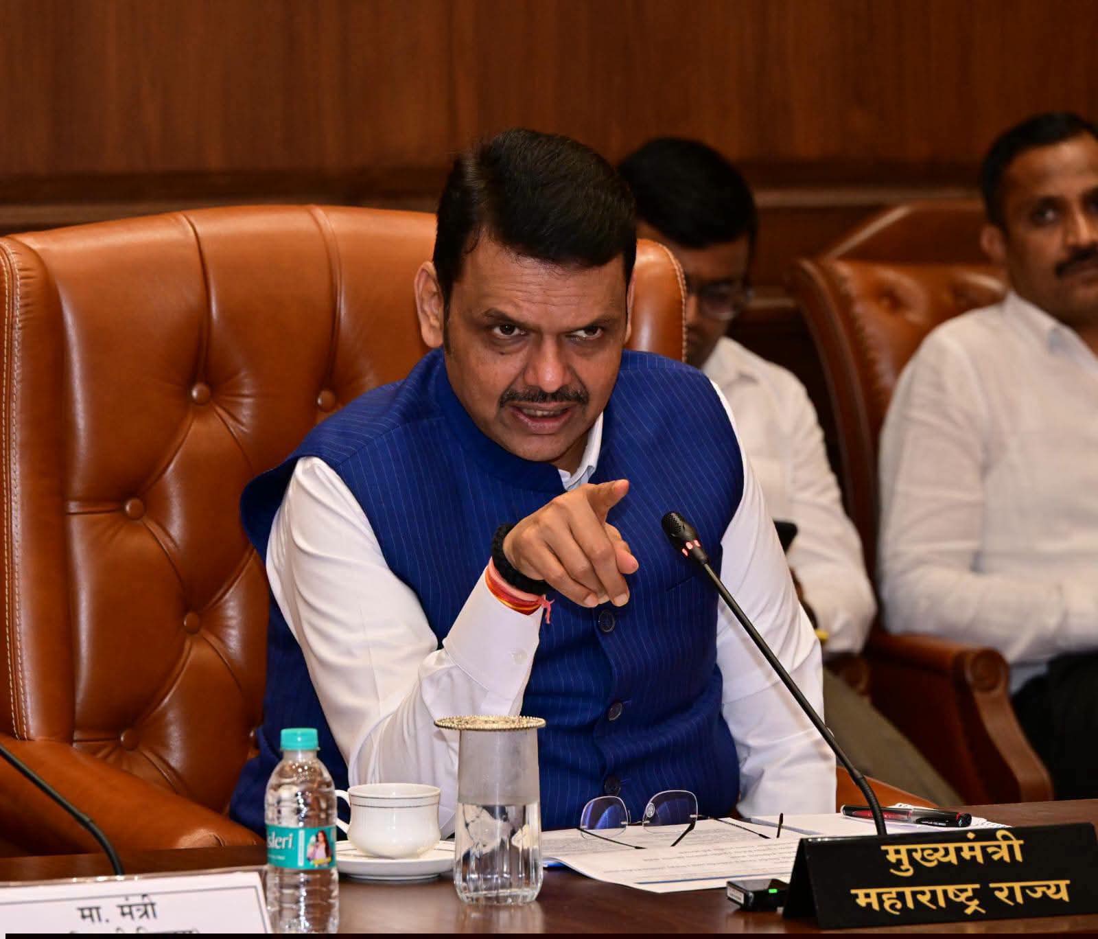 ॲट्रॉसिटी कायद्याअंतर्गत दाखल गुन्ह्यांमधील दोषसिद्धीचे प्रमाण वाढवा : मुख्यमंत्री देवेंद्र फडणवीस