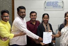 Banrf फेलोशिपमधील संशोधकांची संख्या ३०० करण्याची सम्यक विद्यार्थी आंदोलनाची मागणी; पुण्यात बार्टीला निवेदन