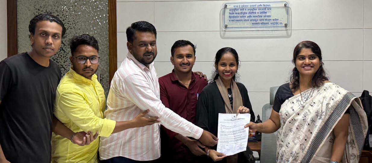 Banrf फेलोशिपमधील संशोधकांची संख्या ३०० करण्याची सम्यक विद्यार्थी आंदोलनाची मागणी; पुण्यात बार्टीला निवेदन