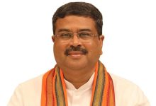 धर्मेंद्र प्रधानांनी अखेर मौन सोडलं ;  neet पेपरफुटी आंदोलनाचा दबाव अन् राजीनामा.. काय म्हणाले..