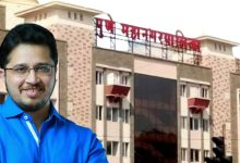 पुणे मनपाच्या पर्यावरण अहवालाची&nbsp; नगरसेवक हर्षवर्धन मानकर यांच्याकडून पोलखोल.. प्रशासनाला थेट सवाल; ‘आकडे खरे की फक्त..