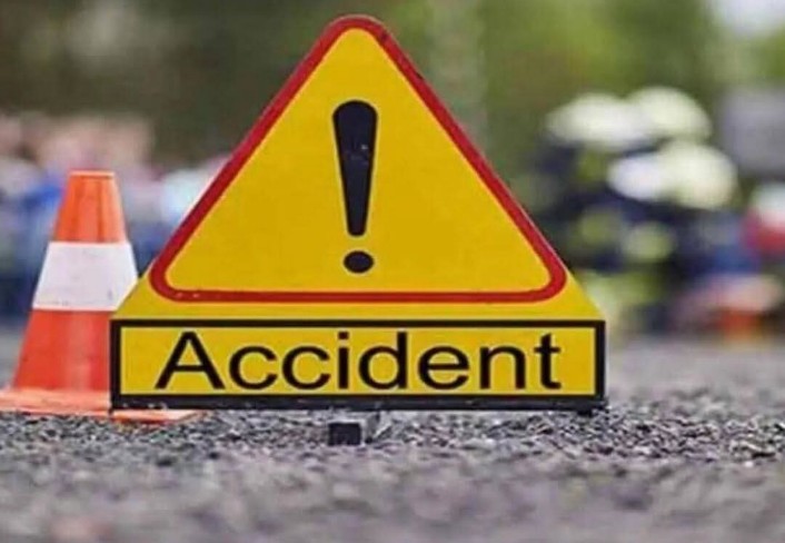 मिसिंग लिंकच्या बोगद्यात मध्यरात्री भीषण अपघात; पुण्यातील युवा नेते तुषार भूमकर यांचा जागीच मृत्यू मिसिंग लिंकच्या बोगद्यात मध्यरात्री भीषण अपघात; पुण्यातील युवा नेते तुषार भूमकर यांचा जागीच मृत्यू