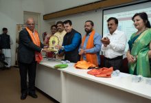 शिक्षक असल्याचा सार्थ अभिमान बाळगा : डॉ. शैलेद्र देवळाणकर