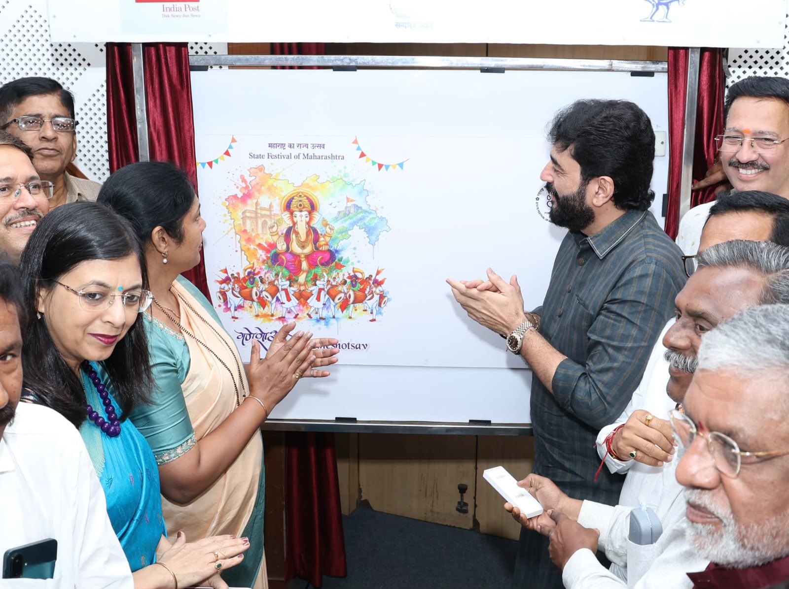 केंद्रिय मंत्री मुरलीधर मोहोळ यांच्या संकल्पनेतून ‘गणेशोत्सव – महाराष्ट्राचा राज्य उत्सव’ विशेष टपाल आवरणाचे प्रकाशन; पुण्याच्या ऐतिहासिक गणेशोत्सव परंपरेचा टपाल विभागाकडून गौरव