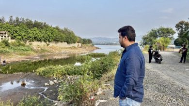 सुमारे २५ गावातील हॉटेल्स, फार्महाऊसचे सांडपाणी थेट खडकवासला धरणात अमोल बालवडकरांकडून पुन्हा पोलखोल सुमारे २५ गावातील हॉटेल्स, फार्महाऊसचे सांडपाणी थेट खडकवासला धरणात अमोल बालवडकरांकडून पुन्हा पोलखोल
